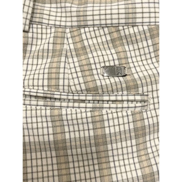 Nike Shorts men’s Size 34 Tiger Woods Collection Men's Golf Shorts‎ Gray Plaid - Picture 3 of 4